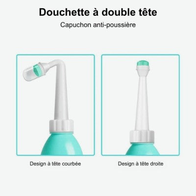 La photo nous montre la douchette WC de couleur bleue. À gauche, la douchette WC avec tête courbée. À droite avec tête droite.