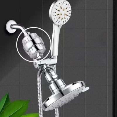 filtre à eau accroché au mur double pommeau douche