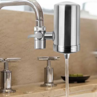 filtre à eau robinet avec jet eau filtrée